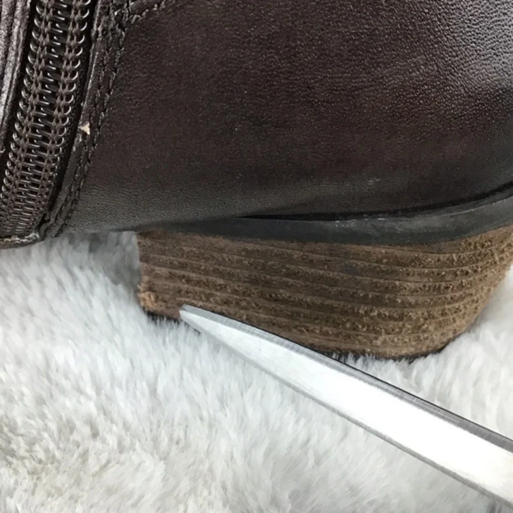 Vince Camuto Brown Leather Knee-High Boots Size 7.5‎